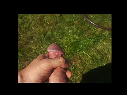 ❤️ Hot hottie får sin lyserøde fisse kneppet og kommer med en sprøjte i en sommerhave ❌ Porn video at da.dickies-shop.ru